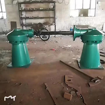 QL型雙吊螺桿式啟閉機(jī)圖片1